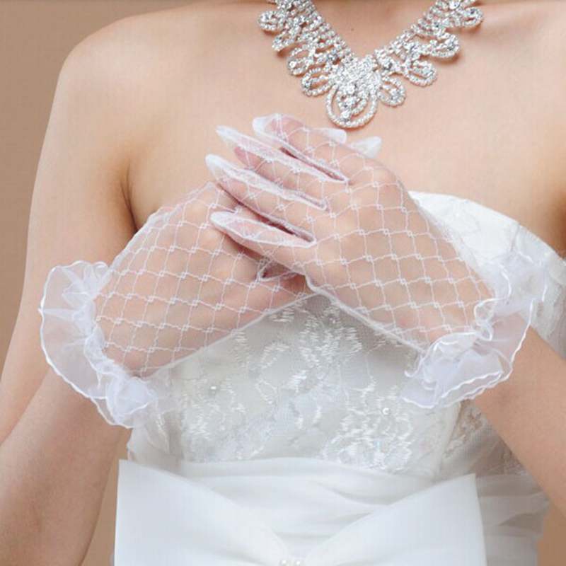 Glam Fingered short lace gloves