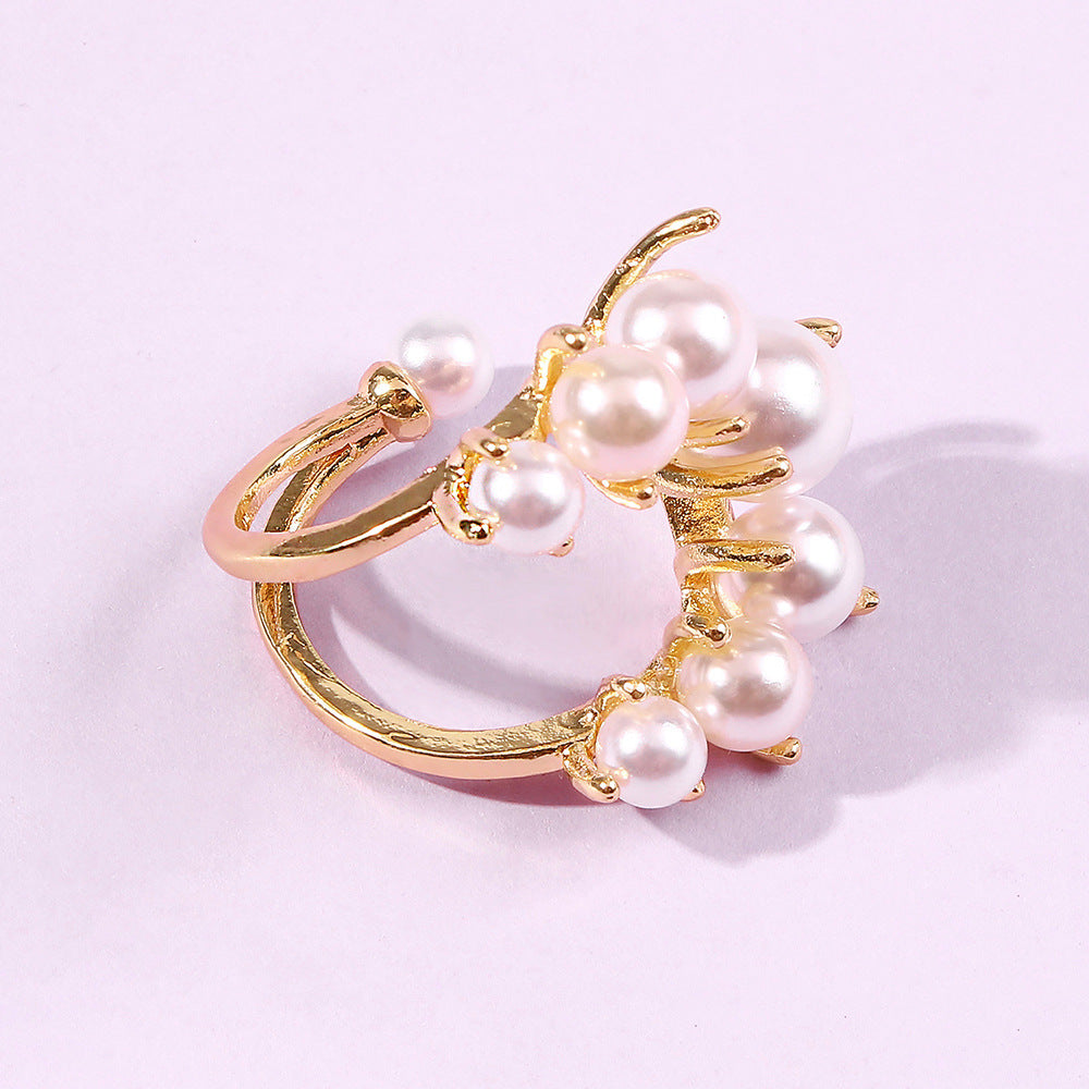 Big Geometric Pearl Paved Cool Ring