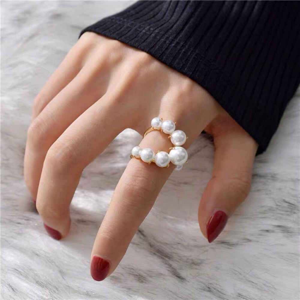 Big Geometric Pearl Paved Cool Ring
