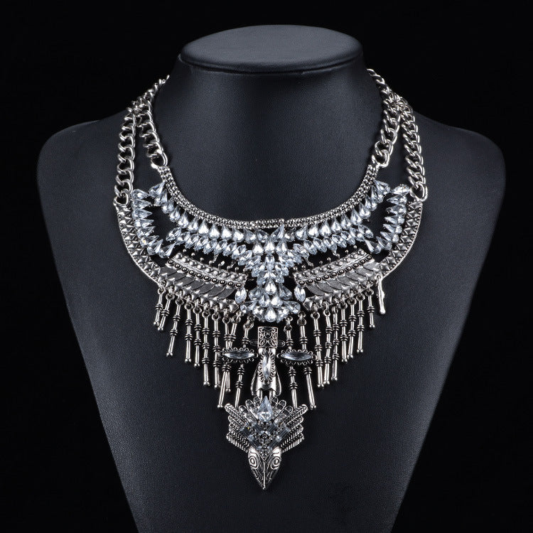 Alloy Diamond-style Crystal Necklace