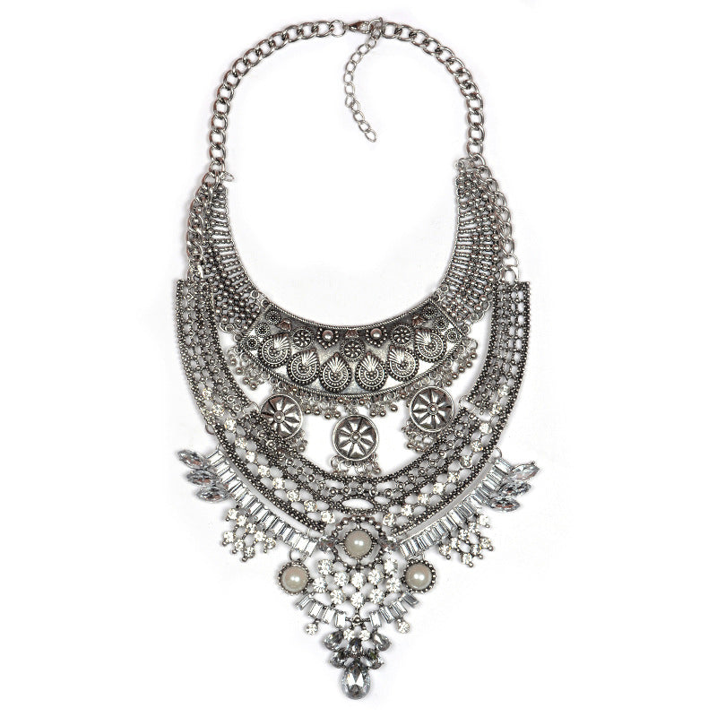 Alloy Diamond-style Crystal Necklace