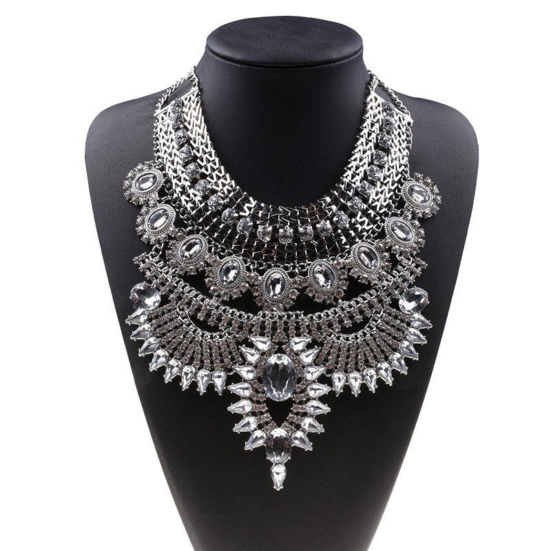 Alloy Diamond-style Crystal Necklace