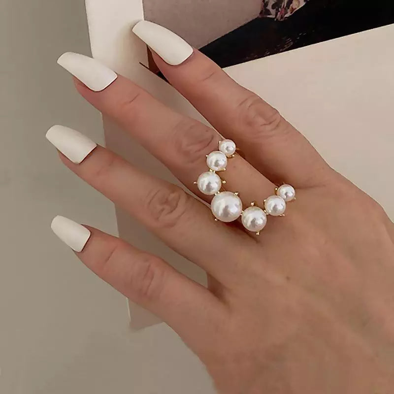 Big Geometric Pearl Paved Cool Ring