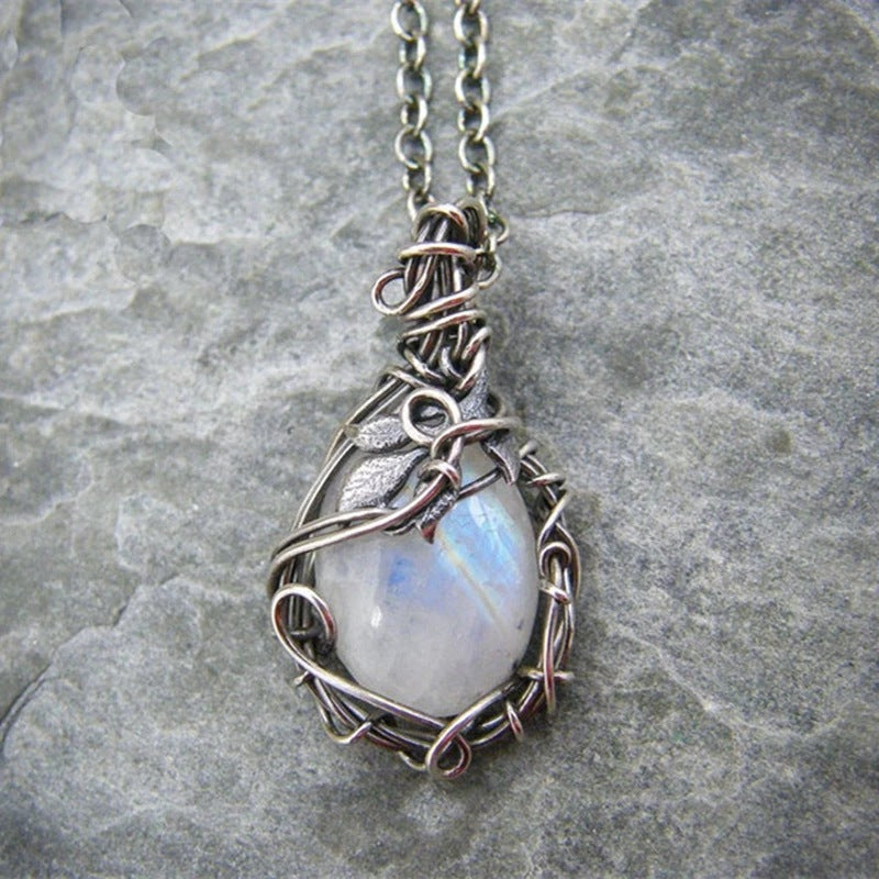 Cool Design - Retro Winding Moonstone Necklace