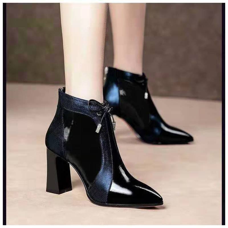 Chic Black Lined Combat Ankle Boots