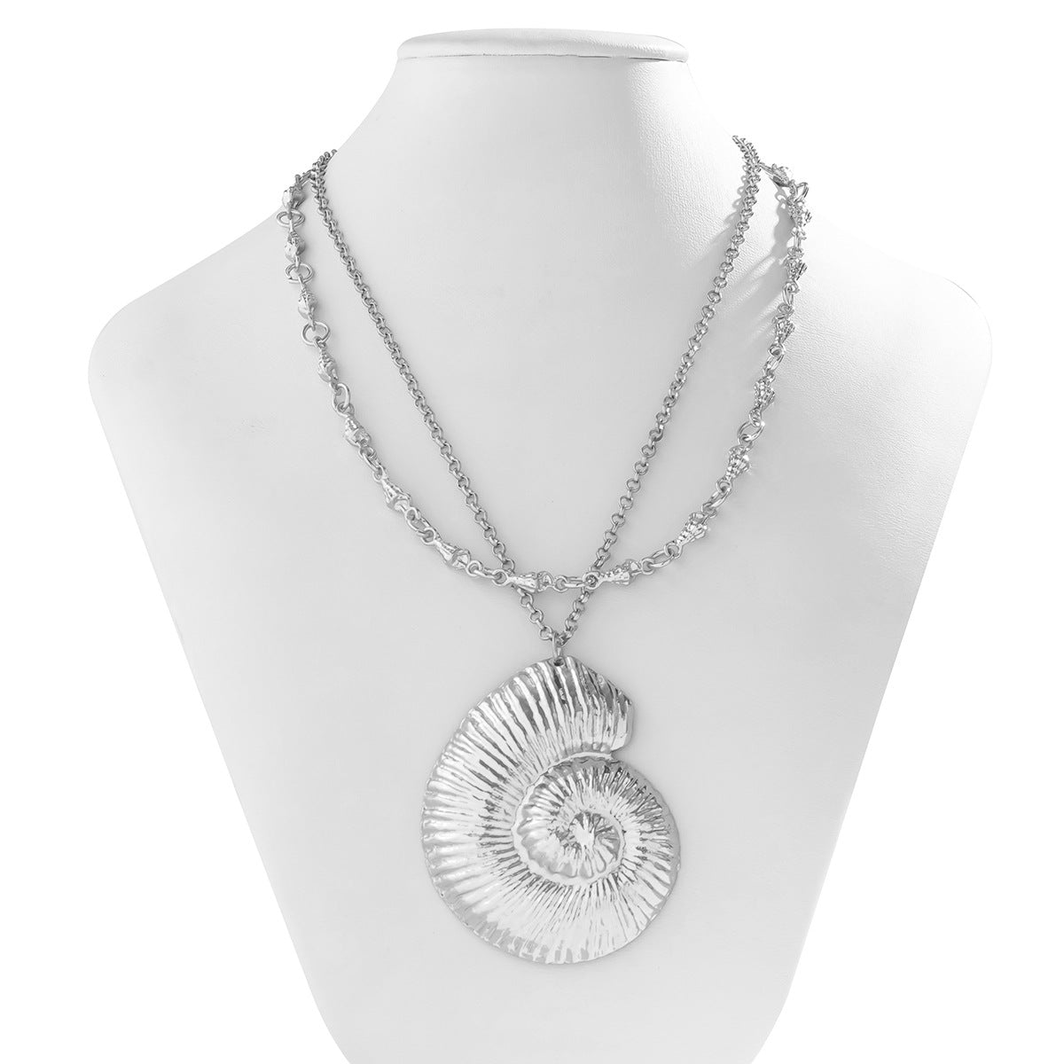 Cool Vacation-Style Necklace