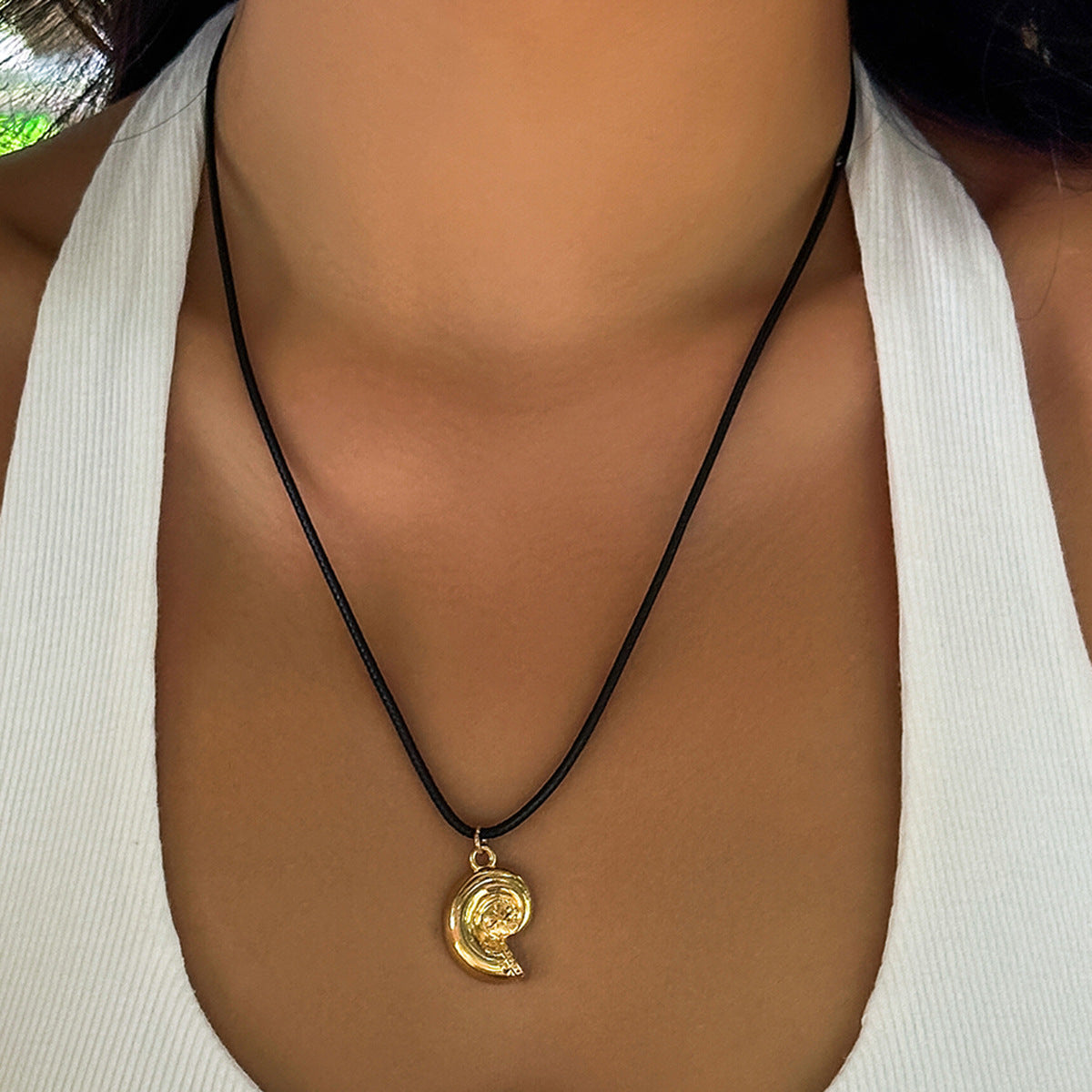 Cool Vacation-Style Necklace