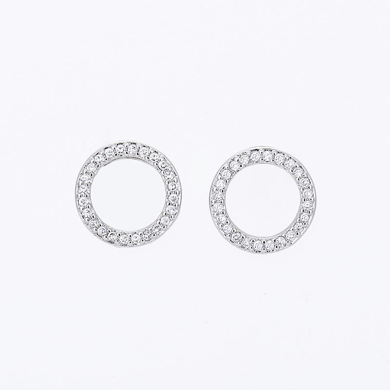 Round classic circle earrings