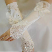 Elegant Lace Yarn Bow Gloves
