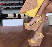 Elegant Buckle Toe Sandals