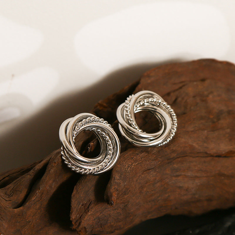 Temperament Circle Super-Classic Earrings