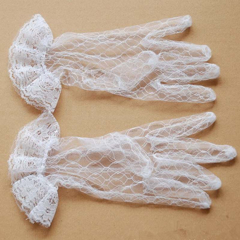 Glam Fingered short lace gloves