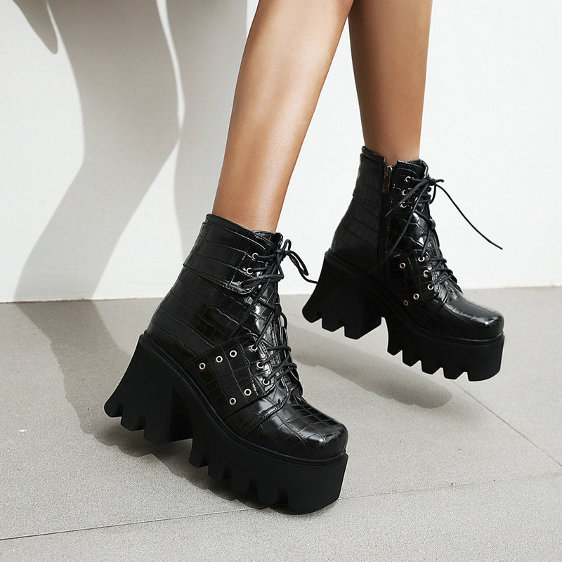 Edgy Rivet Round Toe Ankle Boots