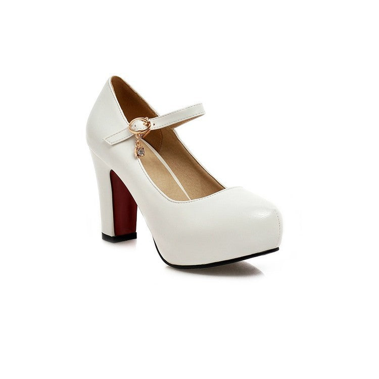 Chic Chunky Heel Pumps