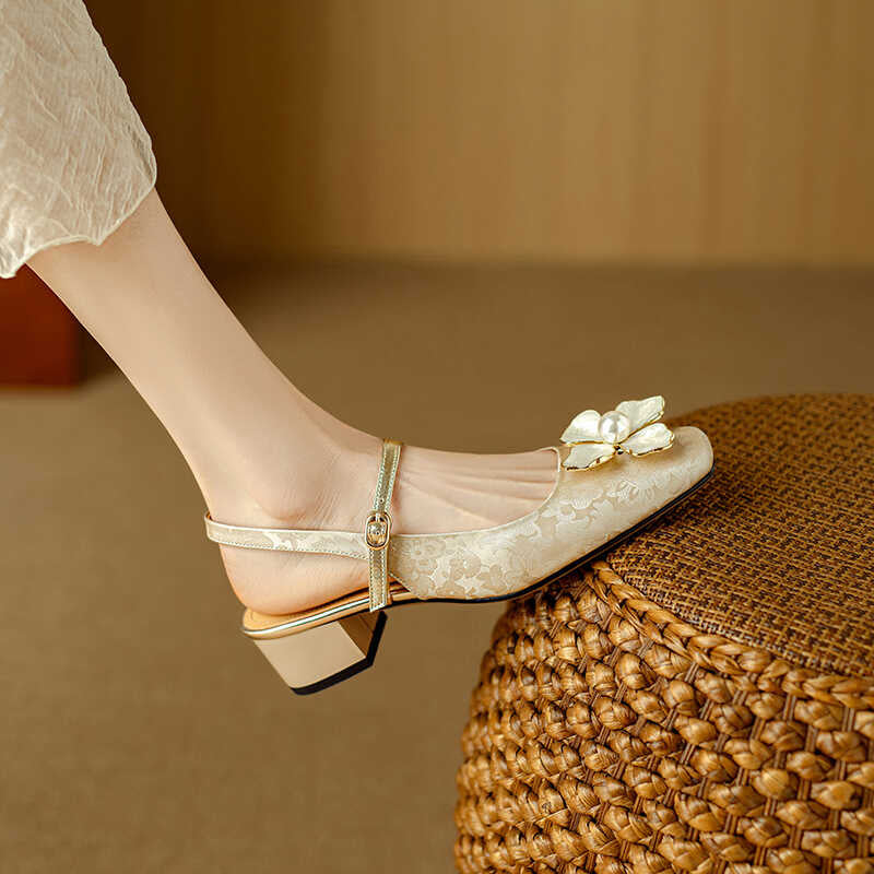 Chic French Retro Square Toe Heels