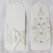 Elegant White Finger Loop Lace Gloves