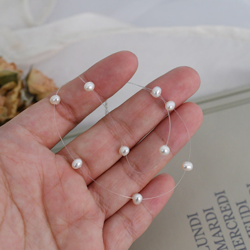 Water Short Gentle Necklace with Invisible Line