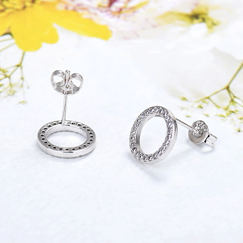Round classic circle earrings