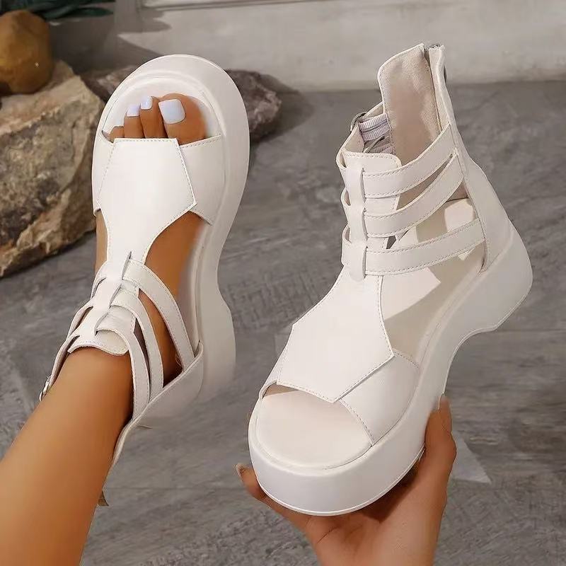 Chic Strappy Roman Sandals