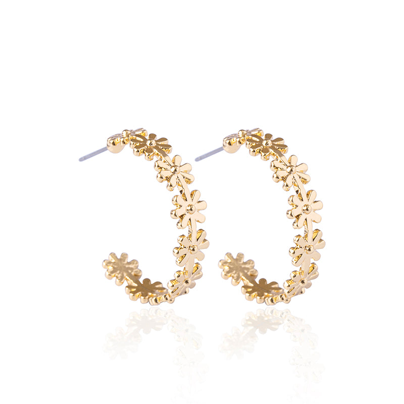 Korean Cool Daisy Statement Stud Earrings