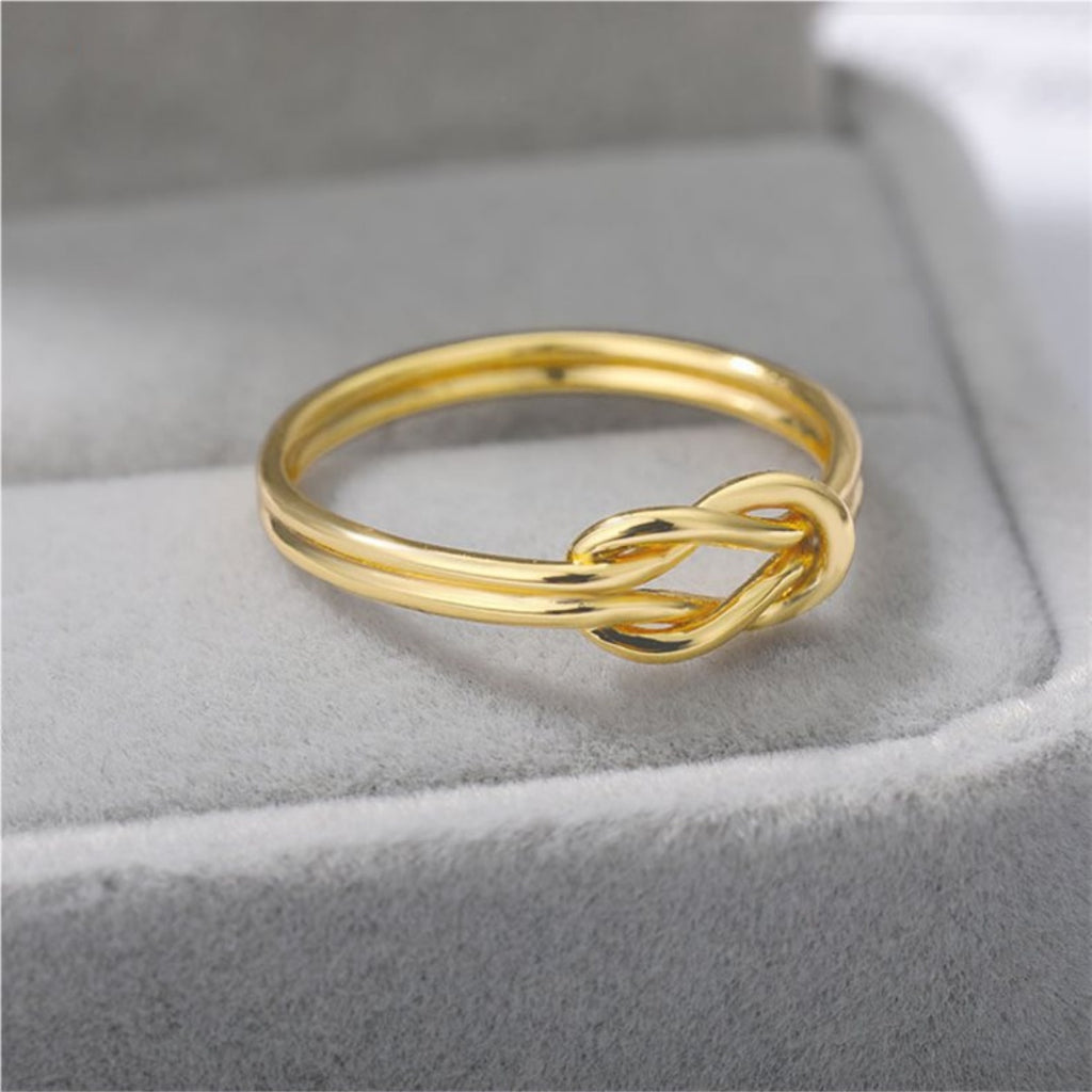 Cross Wrap Classic Ring