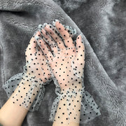 Classic Lace Gloves