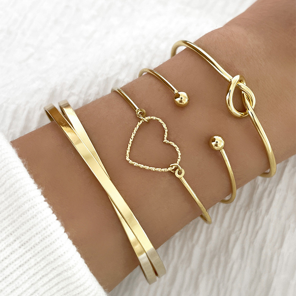 Vintage-style stylish Bangles