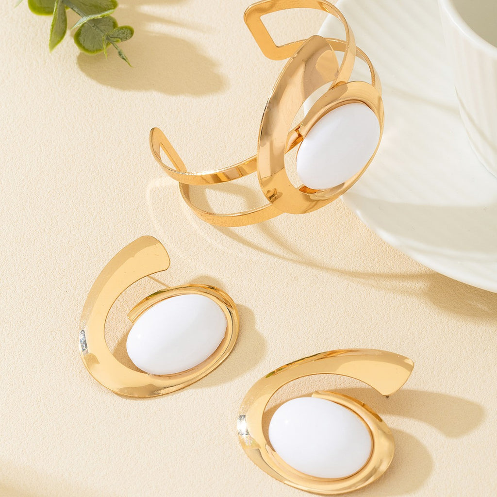 Exaggerated Geometric Trend Irregular Retro Circle Stud Earrings