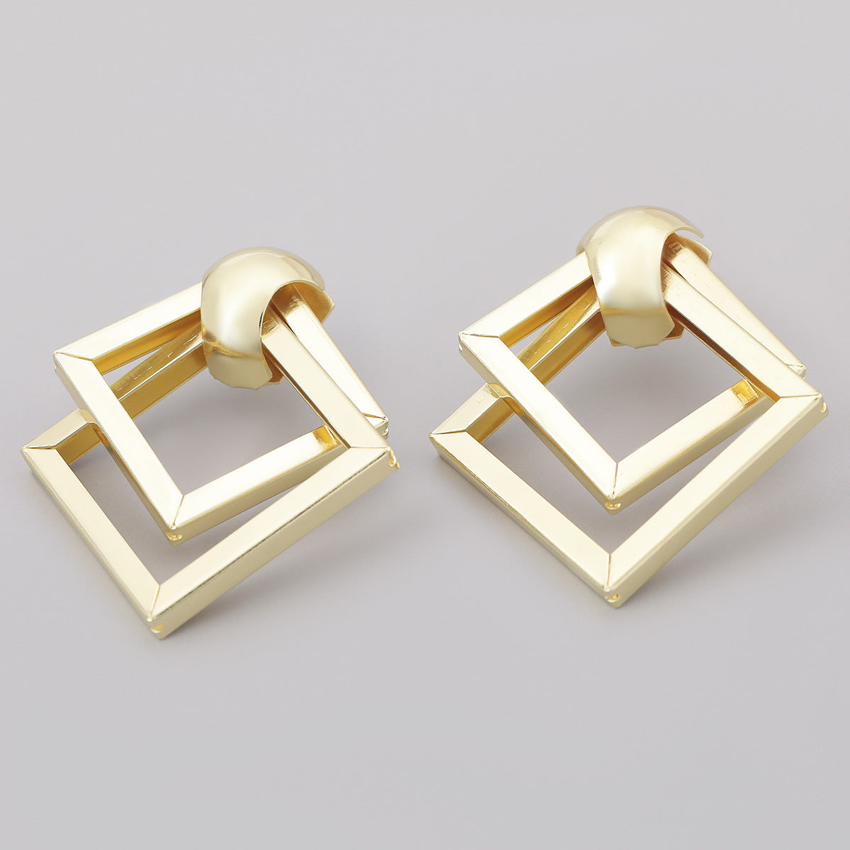 Retro Metallic Stylish Earrings