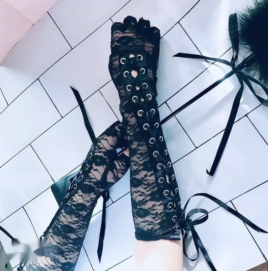 Chic Lace Strap Gloves