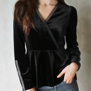 Black Velvet V-neck Figure-hugging Cinched-waist Top
