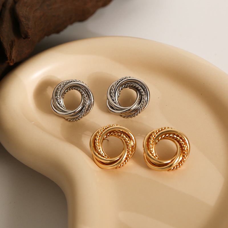 Temperament Circle Super-Classic Earrings