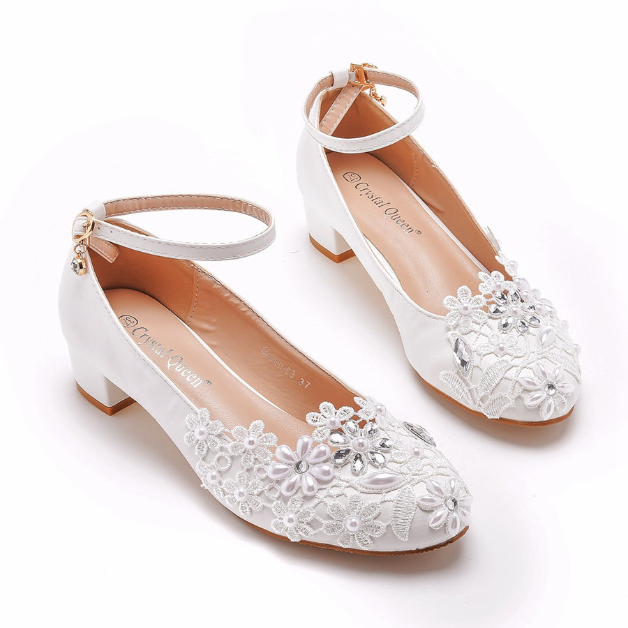 Elegant Lace Flats